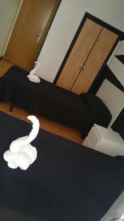 וייאדוליד Hostal Lima מראה חיצוני תמונה